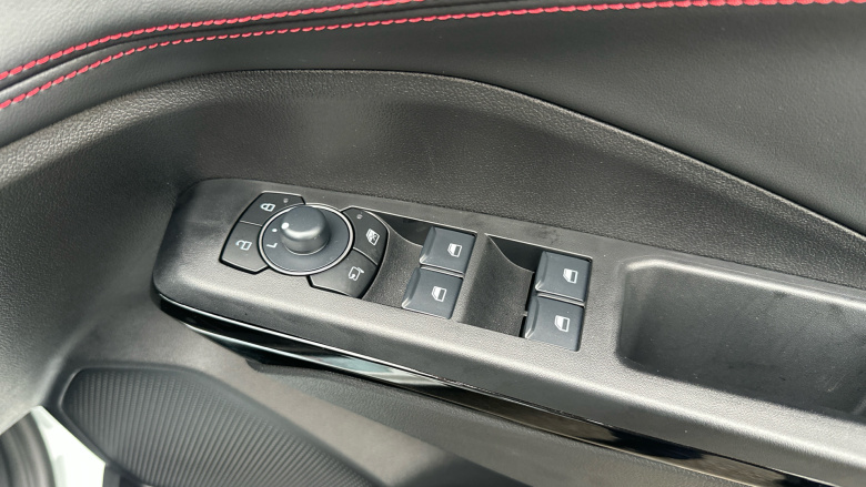 Ford Puma 1.0 EcoBoost Hybrid mHEV ST-Line 5dr Petrol Hatchback